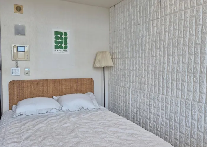 Hongdae Residence-5 1min From Hongik Uni Station Exit #1 Apartamento *